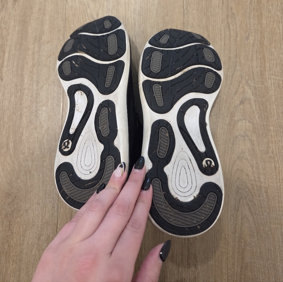 lululemon athletica Chargefeel 1 Women's Shoes - Picture 6 of 8